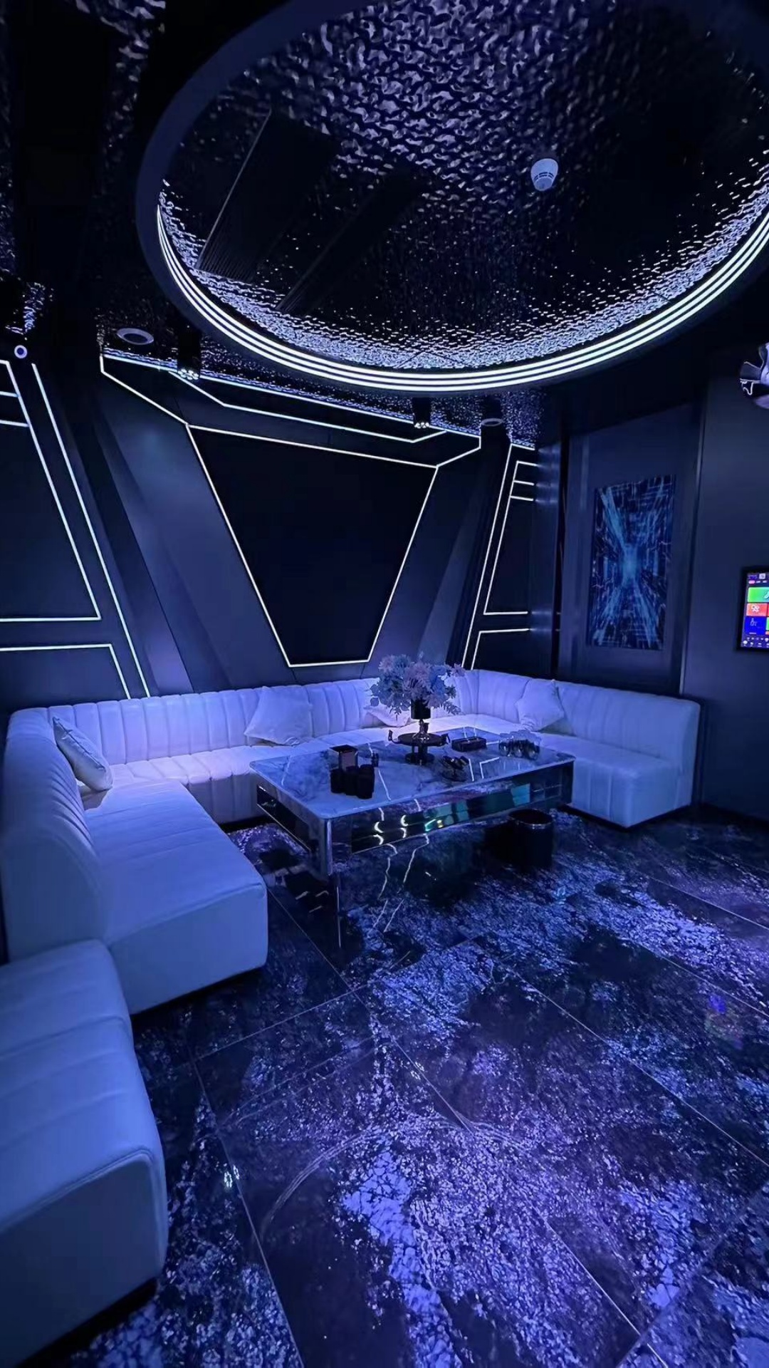 豪华包厢内部环境